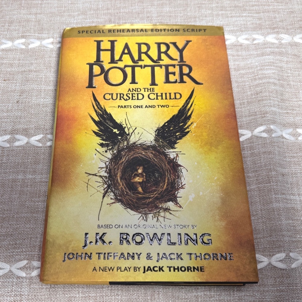 Harry Potter and the Cursed Child Parts 1 & 2 Special Rehearsal Edition Script